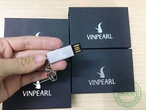 USB Quà Tặng In Logo Theo Yêu Cầu 4 USB Quà Tặng In Logo Theo Yêu Cầu